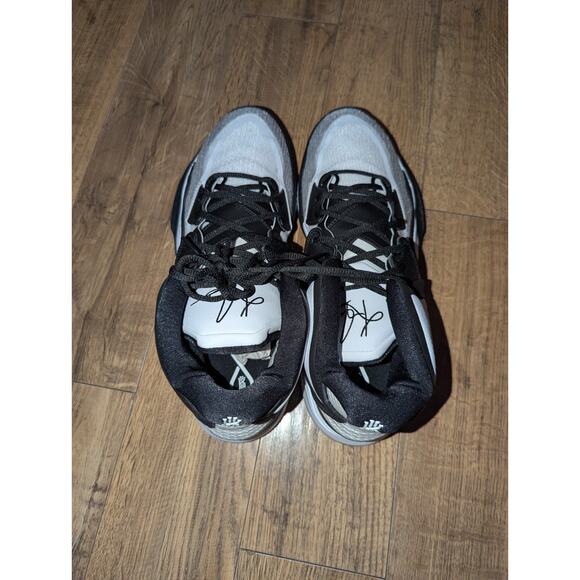 Nike Kyrie Infinity TB White Black US Size 14 NO BOX - Picture 1 of 8